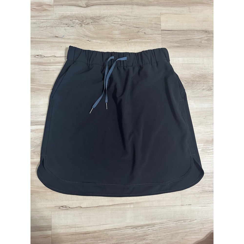 Lululemon On The Fly Skirt In Gray Women's Size 10